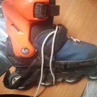 Потерян ботинок из пары роликовых коньков