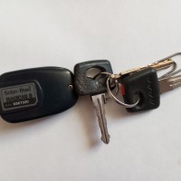 Найдены ключи от автомобиля Лада