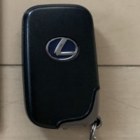 Ключи от автомобиля Lexus