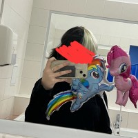 05.01.2026 в период с 13.00 до 13.10 утерян айфон 13 в белом корпусе