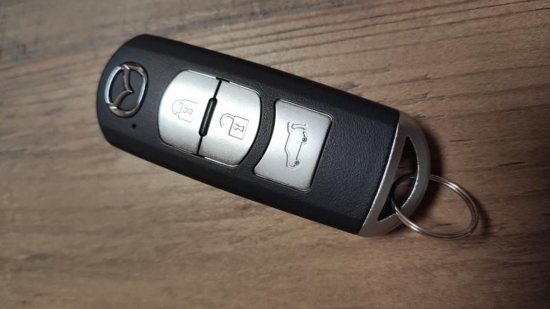 Утеряны ключи от автомобиля Мазда