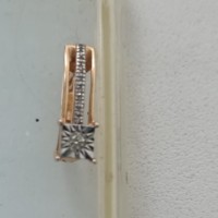 Потеряла золотую серёжку