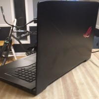 Утерян ноутбук ASUS ROG в чёрном чехле.